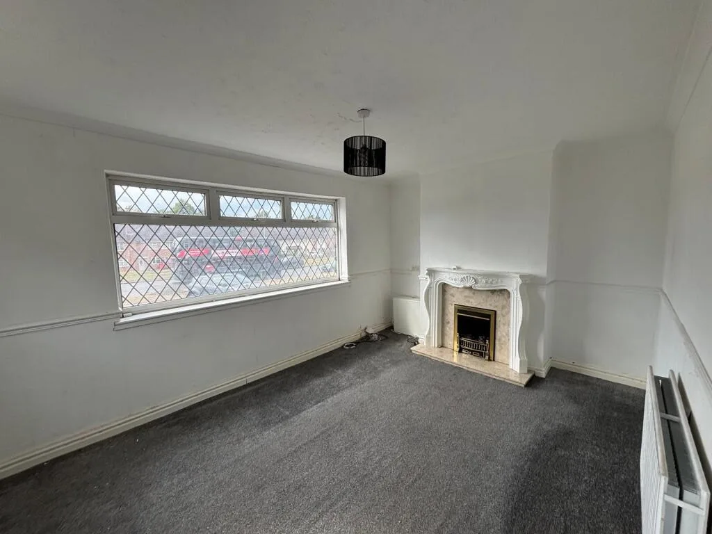 3 bedroom end of terrace house for rent