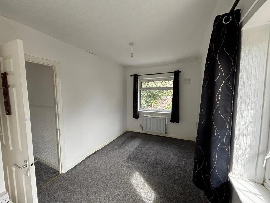 3 bedroom end of terrace house for rent