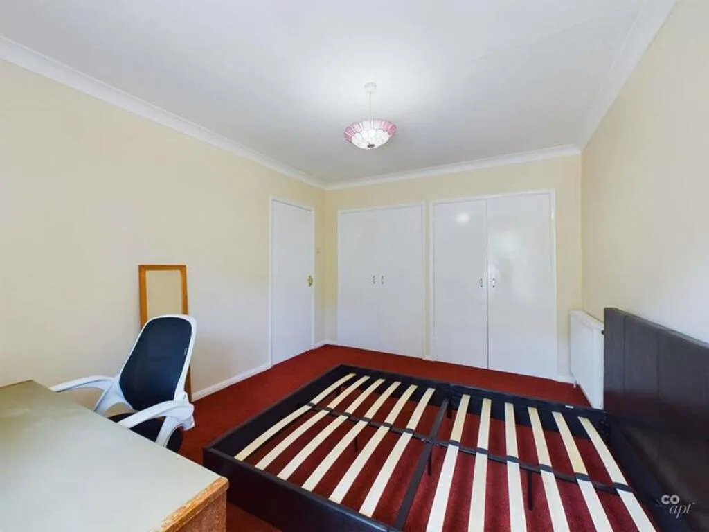4 bedroom semi-detached bungalow for rent