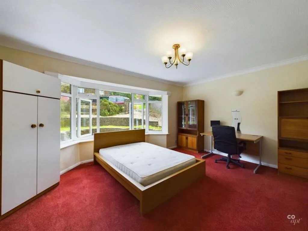 4 bedroom semi-detached bungalow for rent