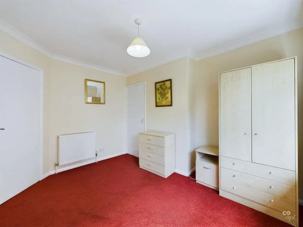 4 bedroom semi-detached bungalow for rent