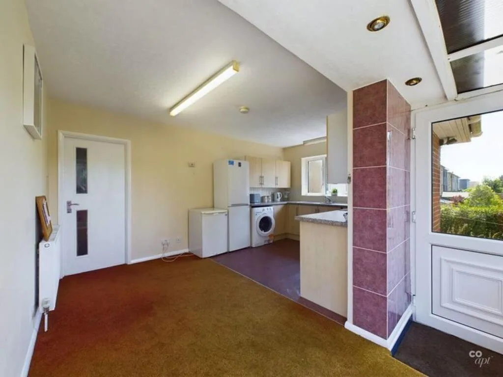 4 bedroom semi-detached bungalow for rent