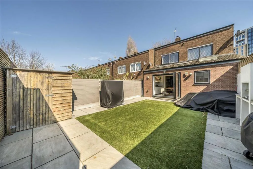 3 bedroom terraced house for rent
