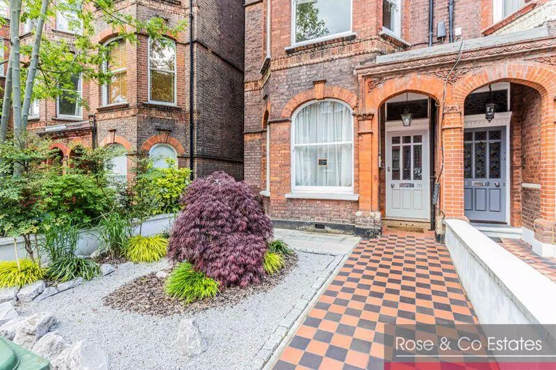 Studio flat for rent