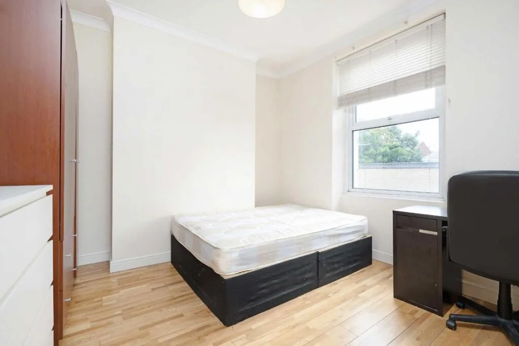 4 bedroom terraced house for rent