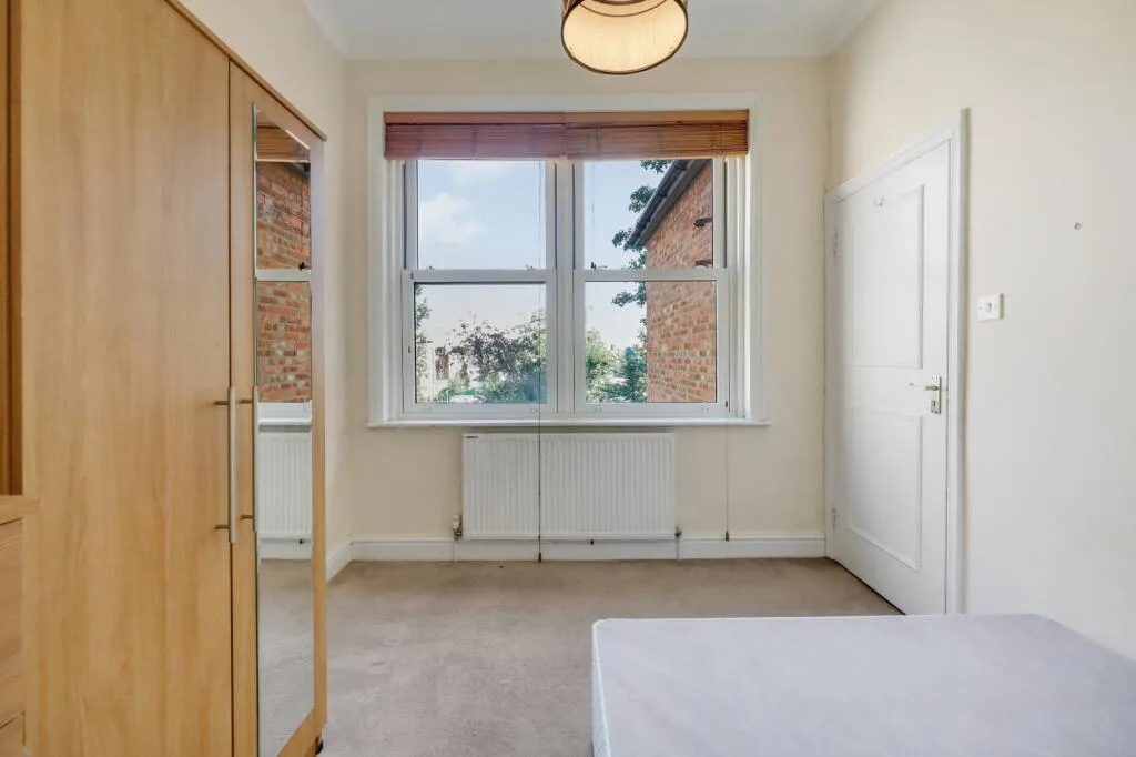 3 bedroom apartment for rent