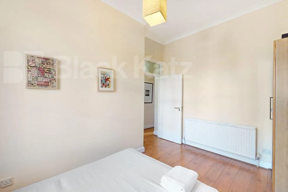 3 bedroom flat for rent