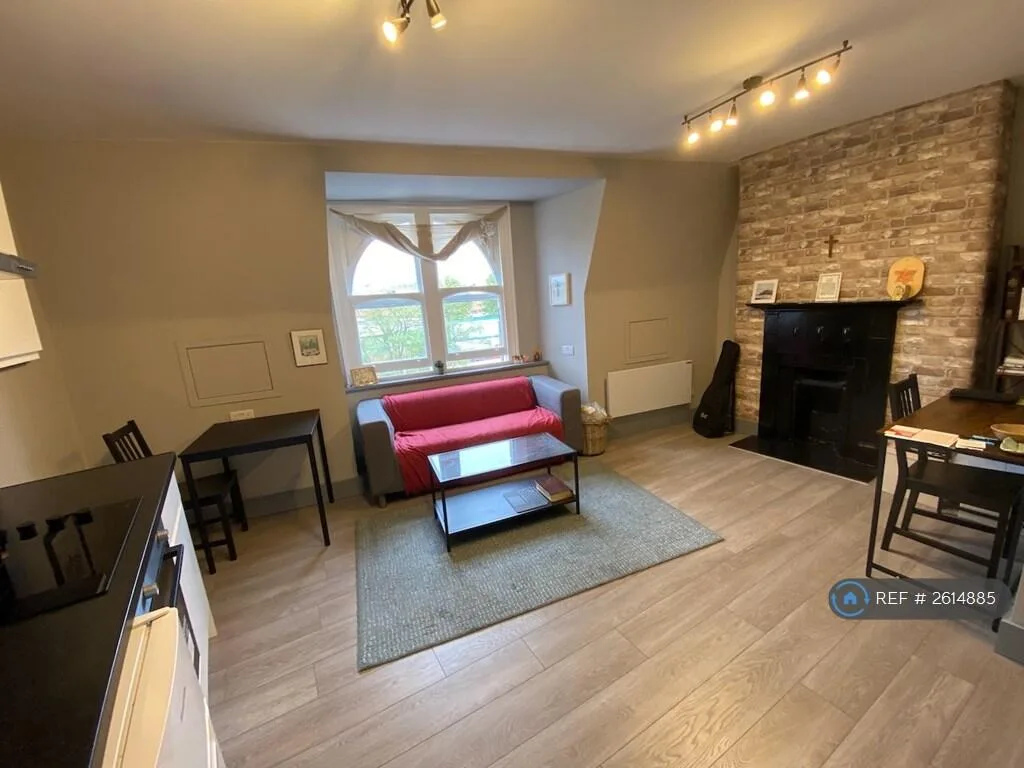 1 bedroom flat for rent
