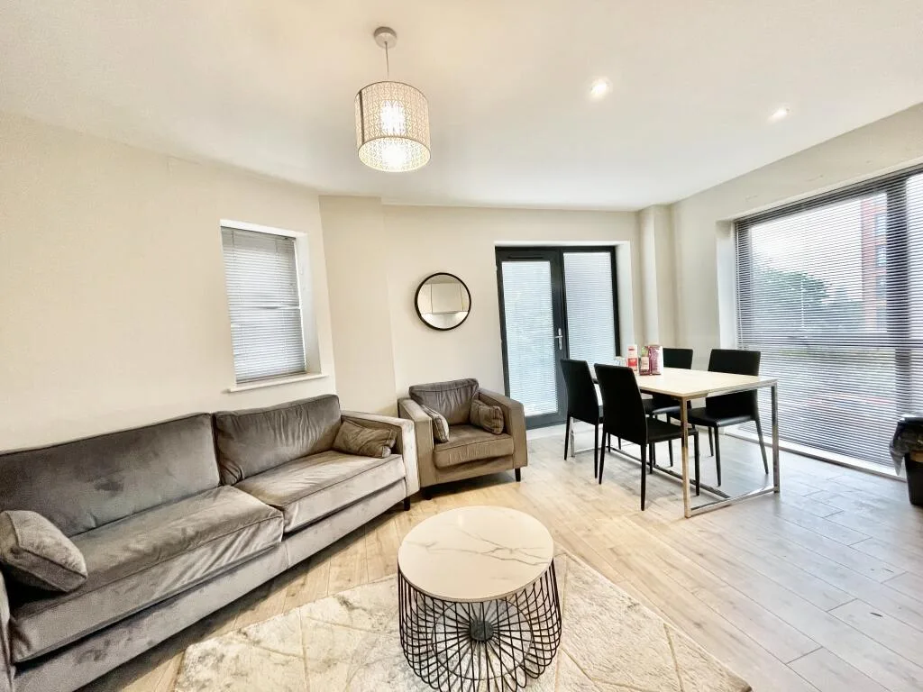 2 bedroom apartment for rent