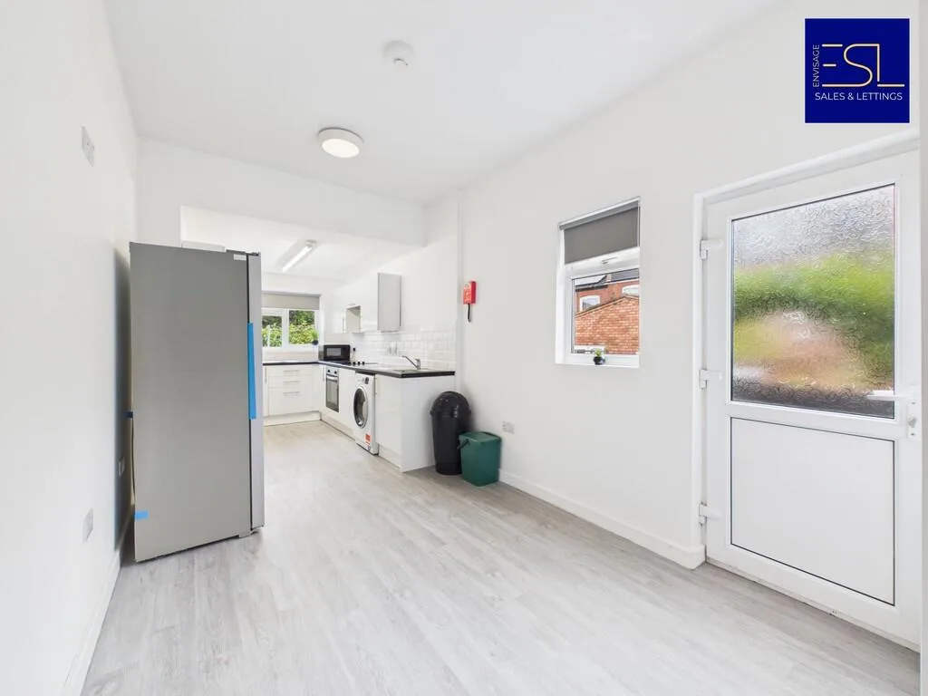 1 bedroom end of terrace house for rent