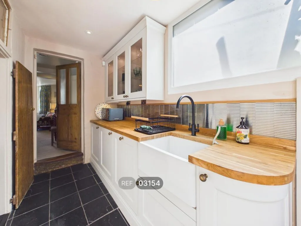 4 bedroom terraced house for rent