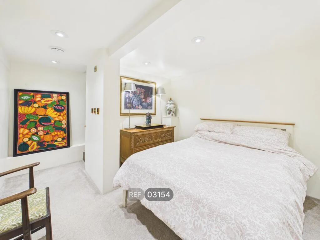 4 bedroom terraced house for rent