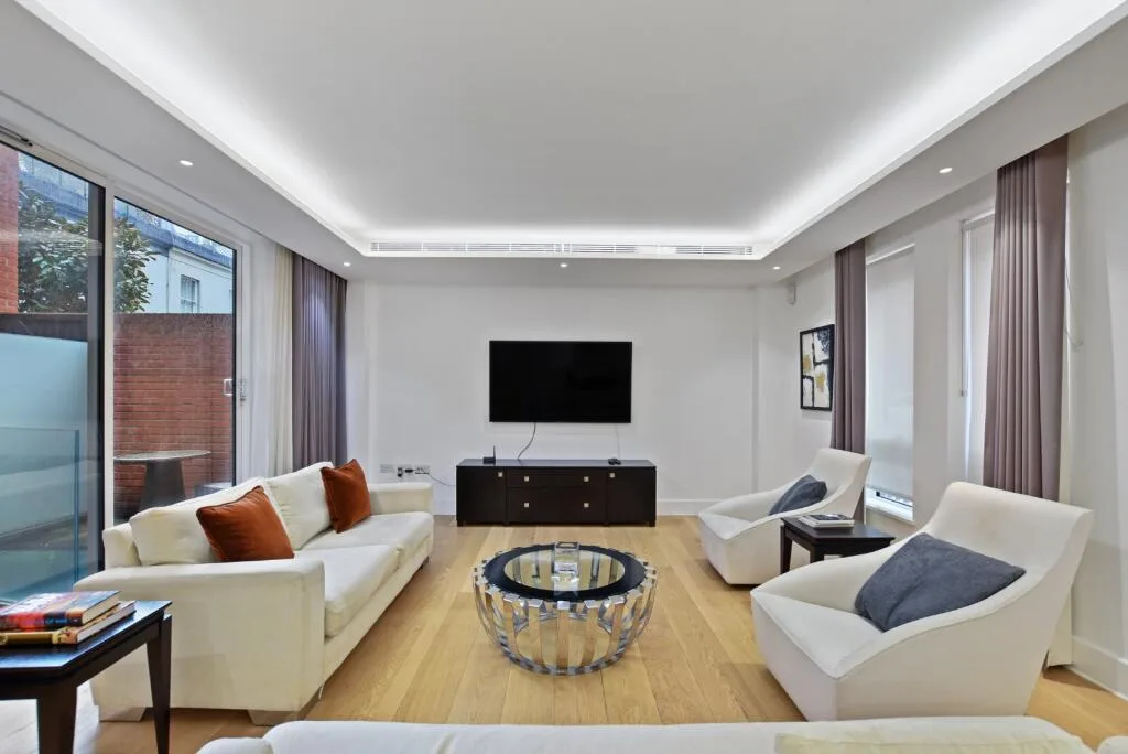 3 bedroom flat for rent