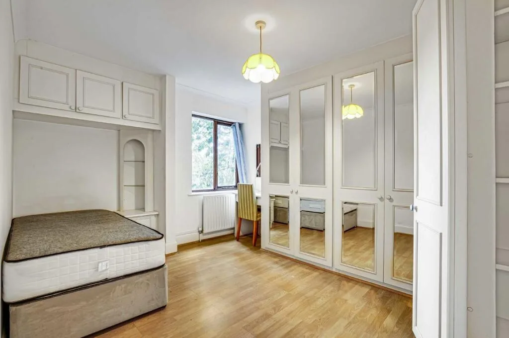 2 bedroom flat for rent