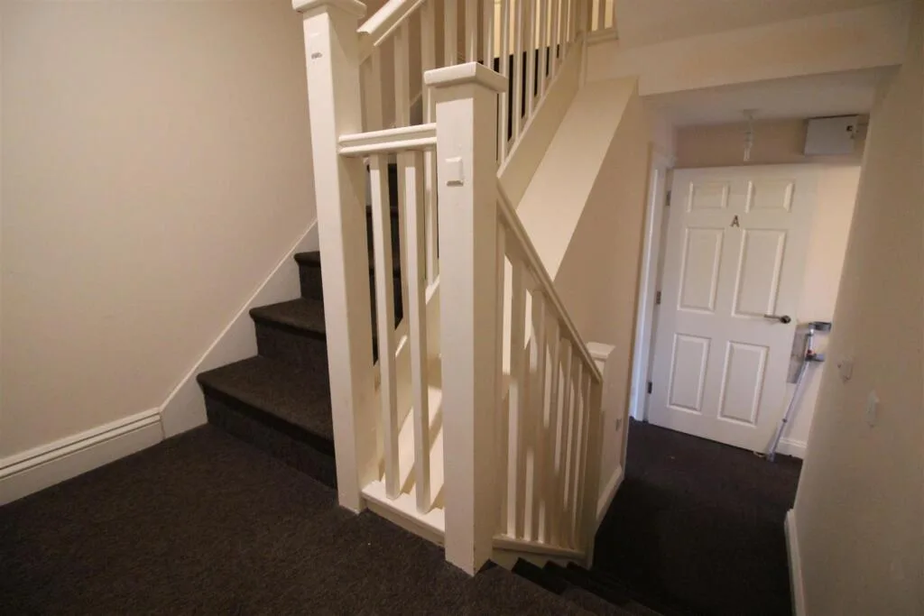 4 bedroom terraced house for rent