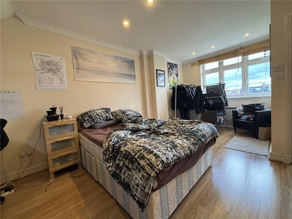 4 bedroom terraced house for rent