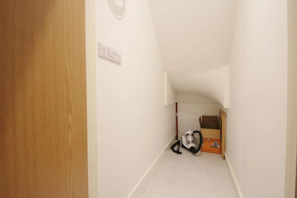2 bedroom duplex for rent