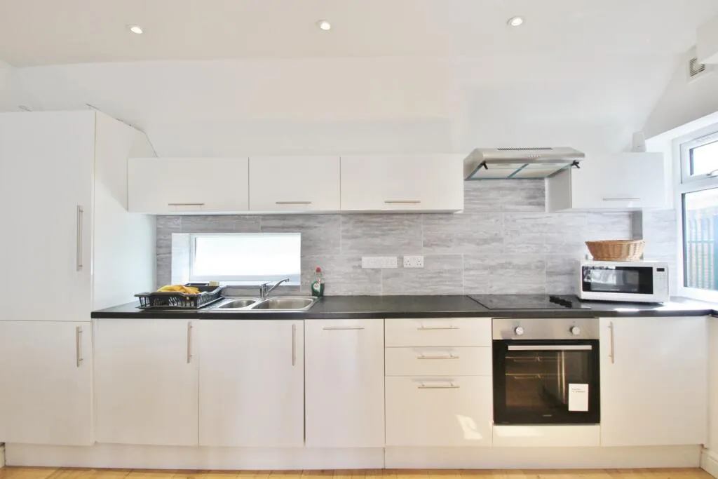 2 bedroom duplex for rent