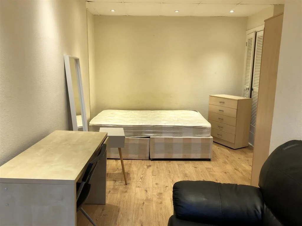 3 bedroom apartment for rent