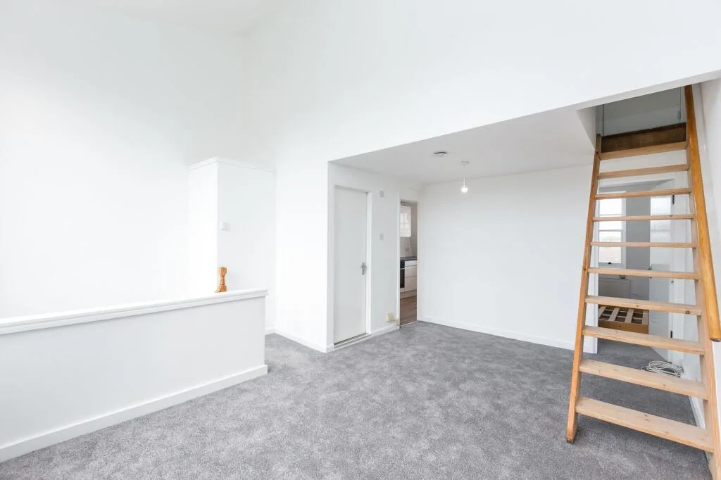 2 bedroom property for rent