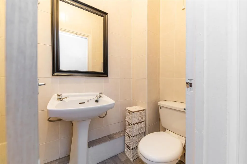 4 bedroom flat for rent