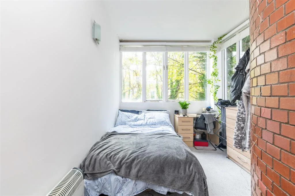 4 bedroom flat for rent