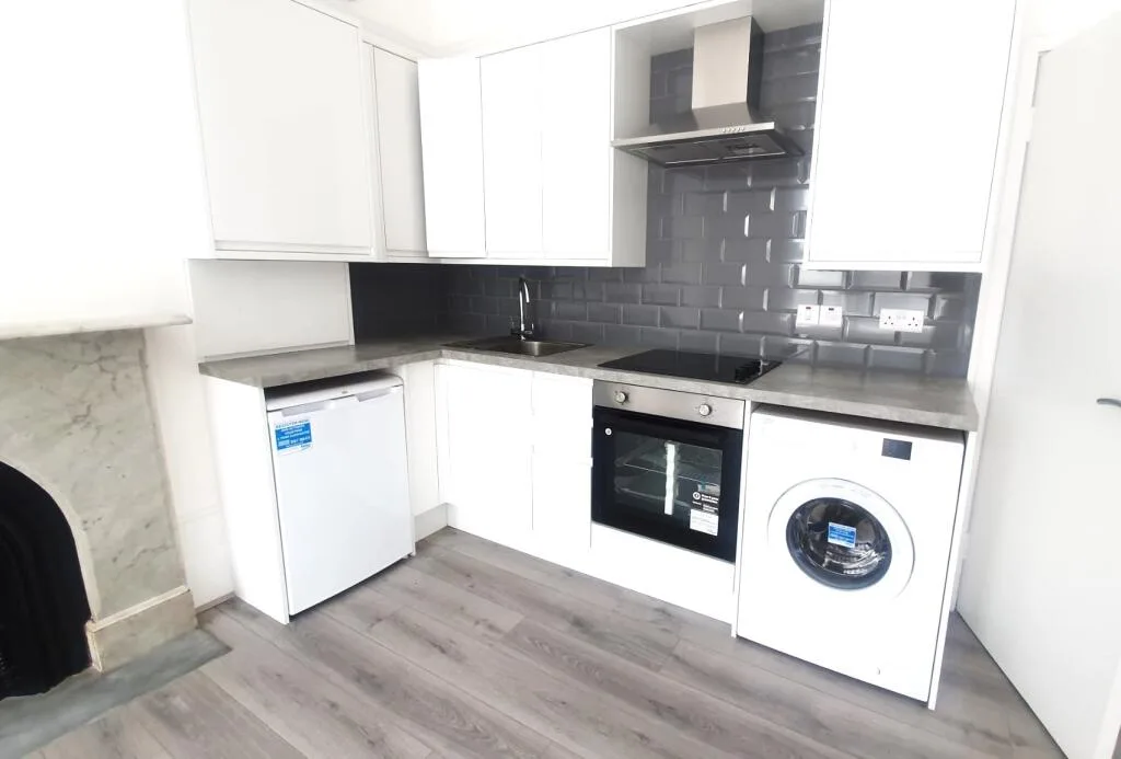 1 bedroom flat for rent