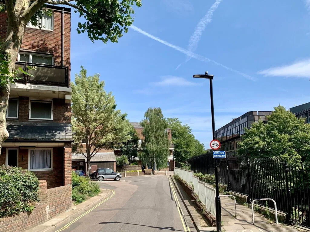 3 bedroom flat for rent
