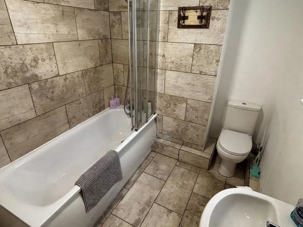 4 bedroom terraced house for rent
