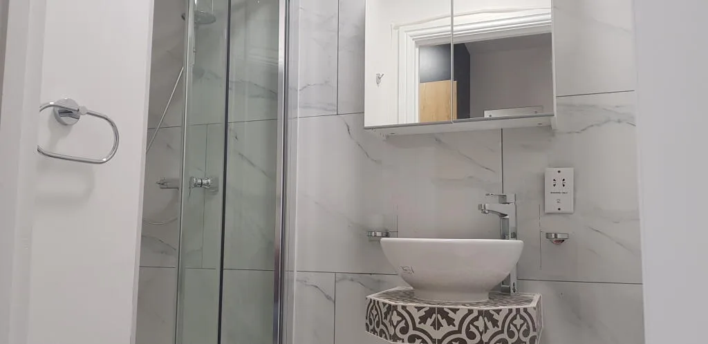 1 bedroom house for rent