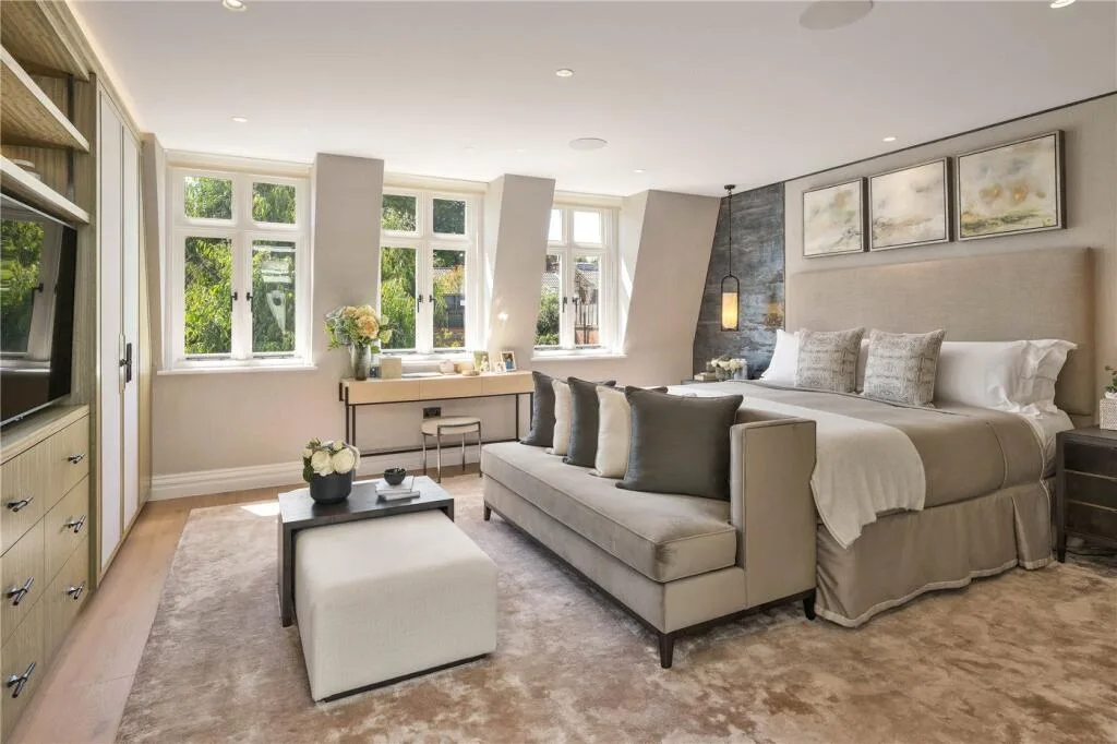 5 bedroom terraced house for rent