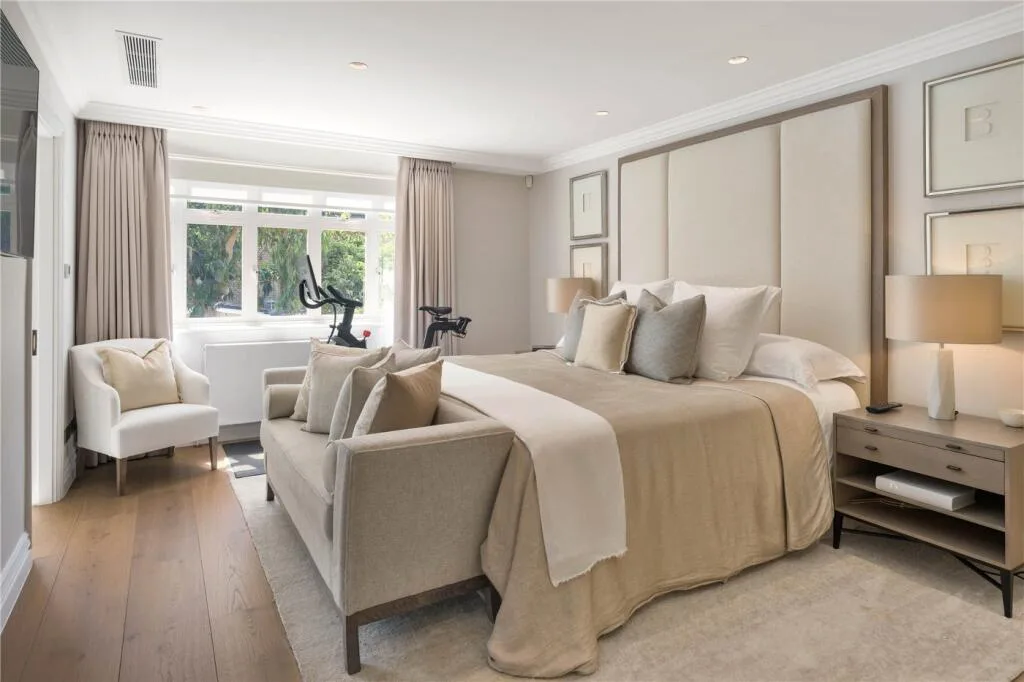 5 bedroom terraced house for rent