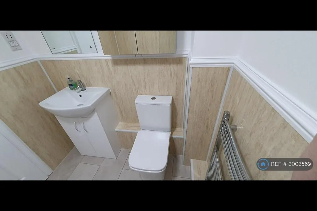 2 bedroom terraced house for rent