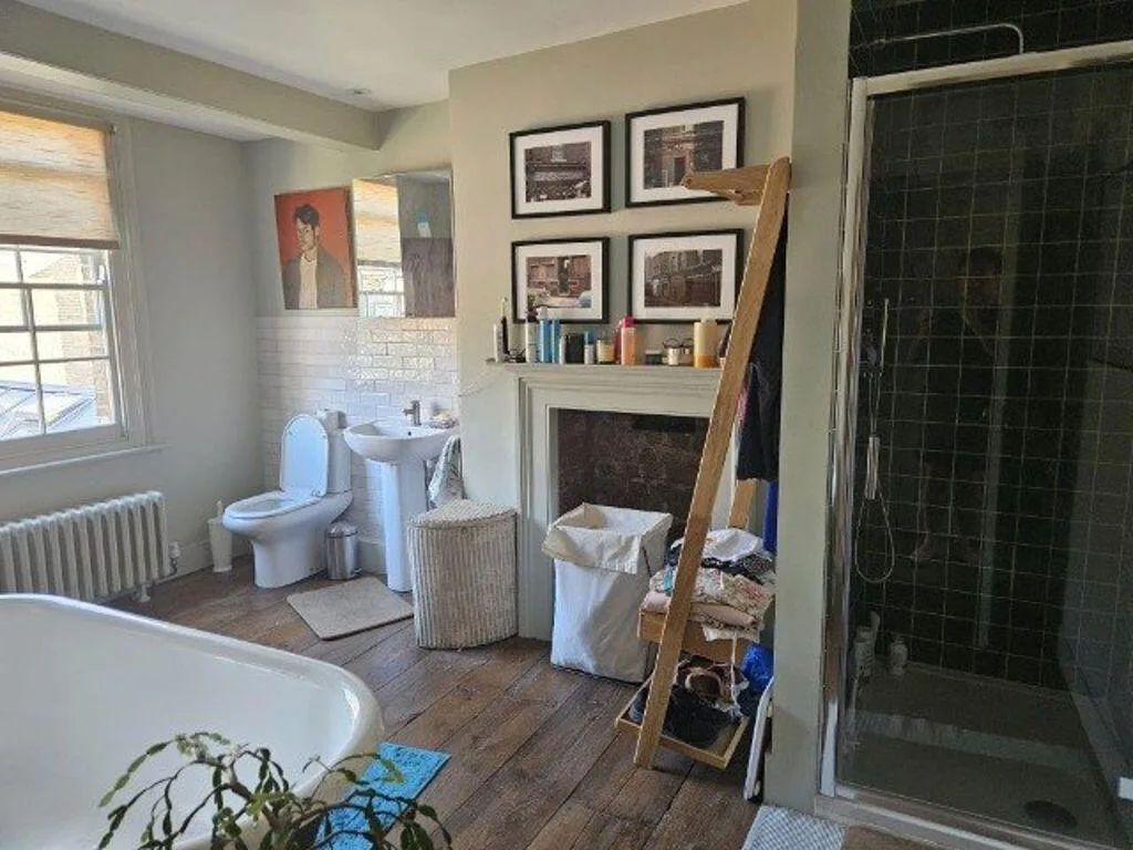 2 bedroom house for rent