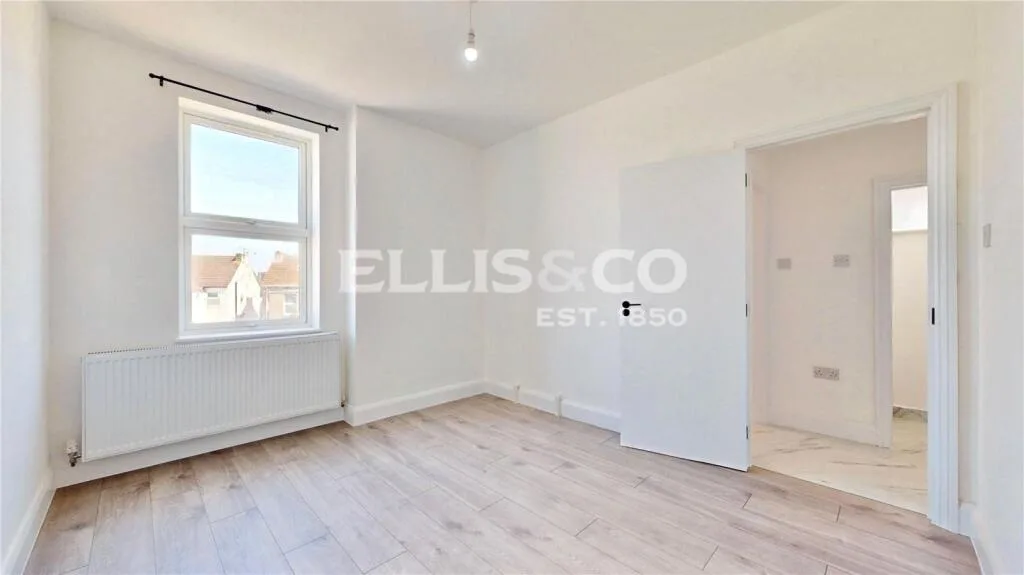 3 bedroom maisonette for rent