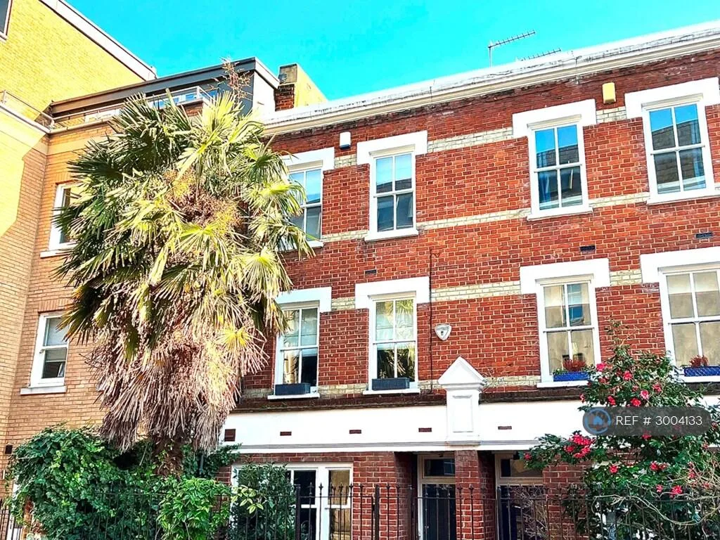 2 bedroom penthouse for rent