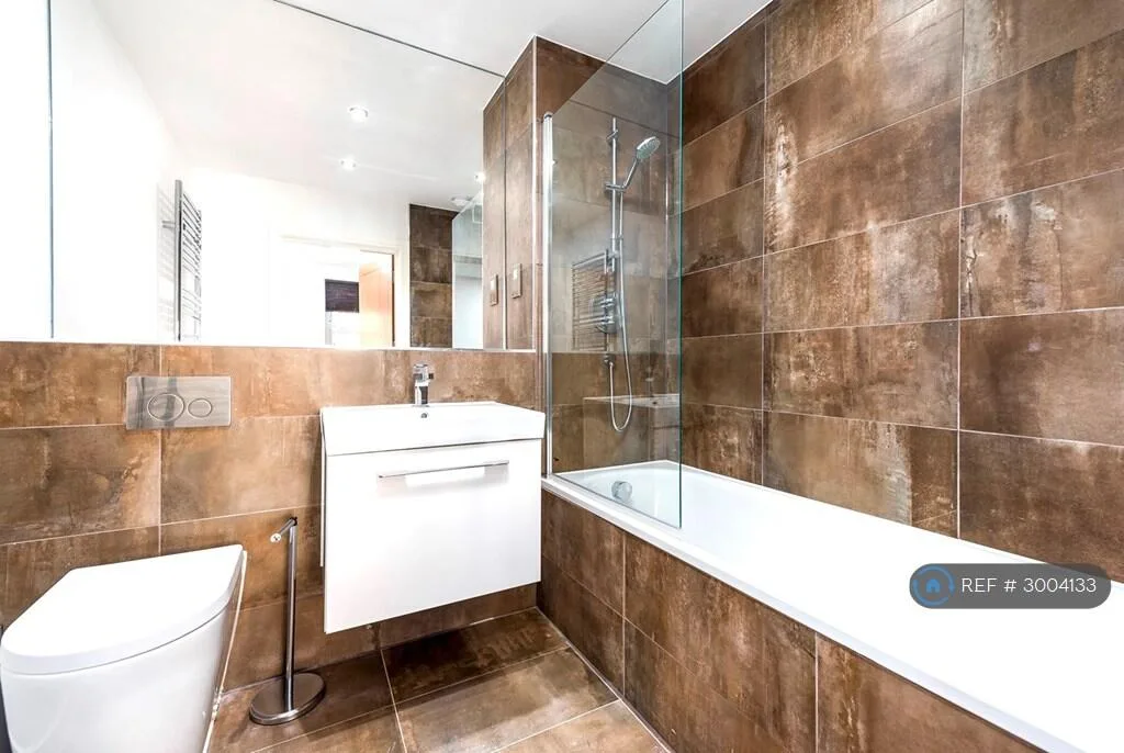 2 bedroom penthouse for rent