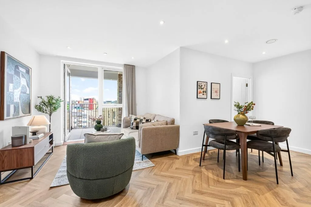 3 bedroom flat for rent