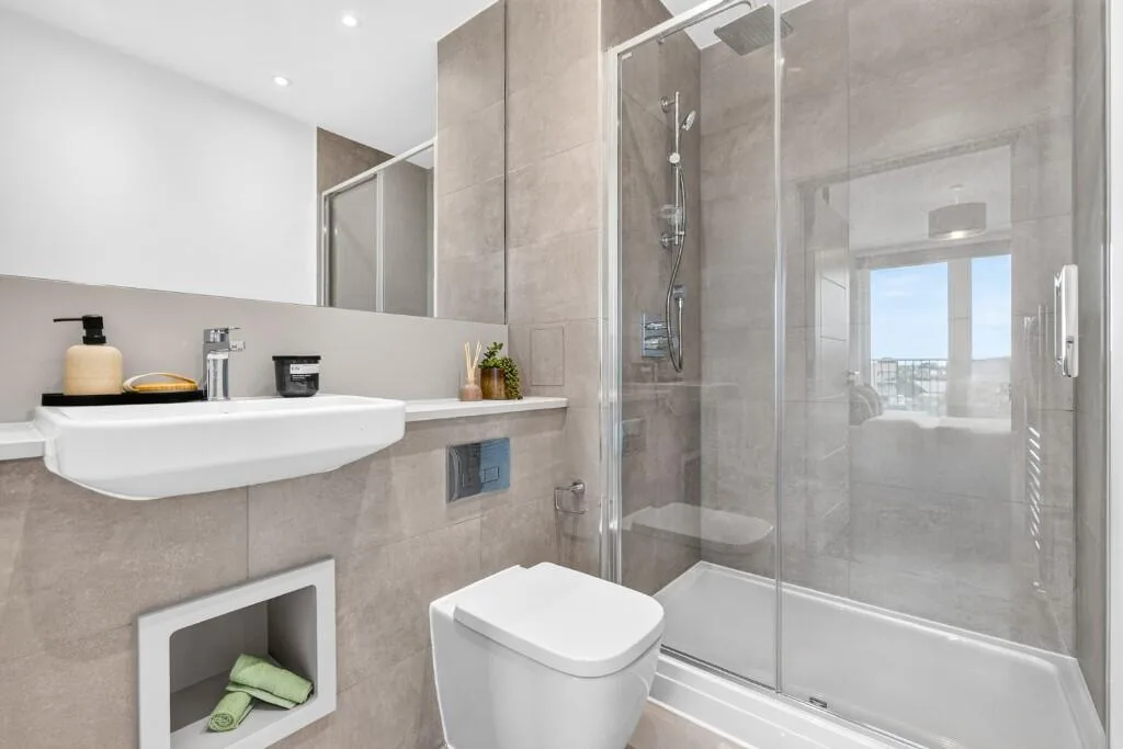 3 bedroom flat for rent