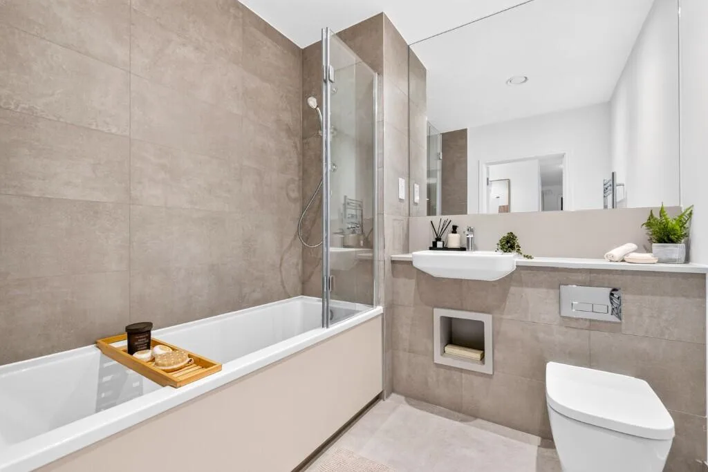 3 bedroom flat for rent