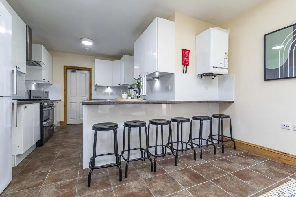 1 bedroom detached house for rent