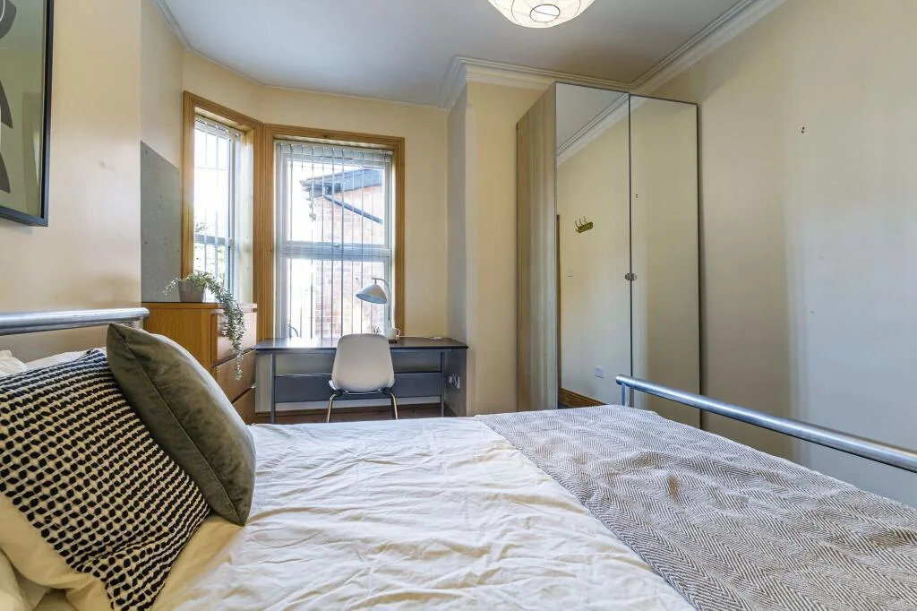 1 bedroom detached house for rent