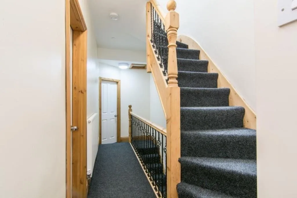 1 bedroom detached house for rent