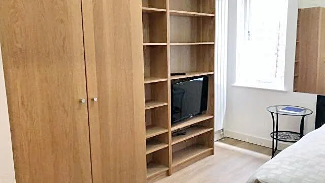 Studio flat for rent