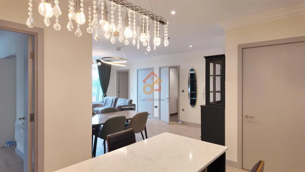 3 bedroom flat for rent