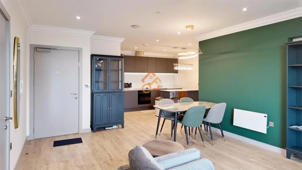 3 bedroom flat for rent
