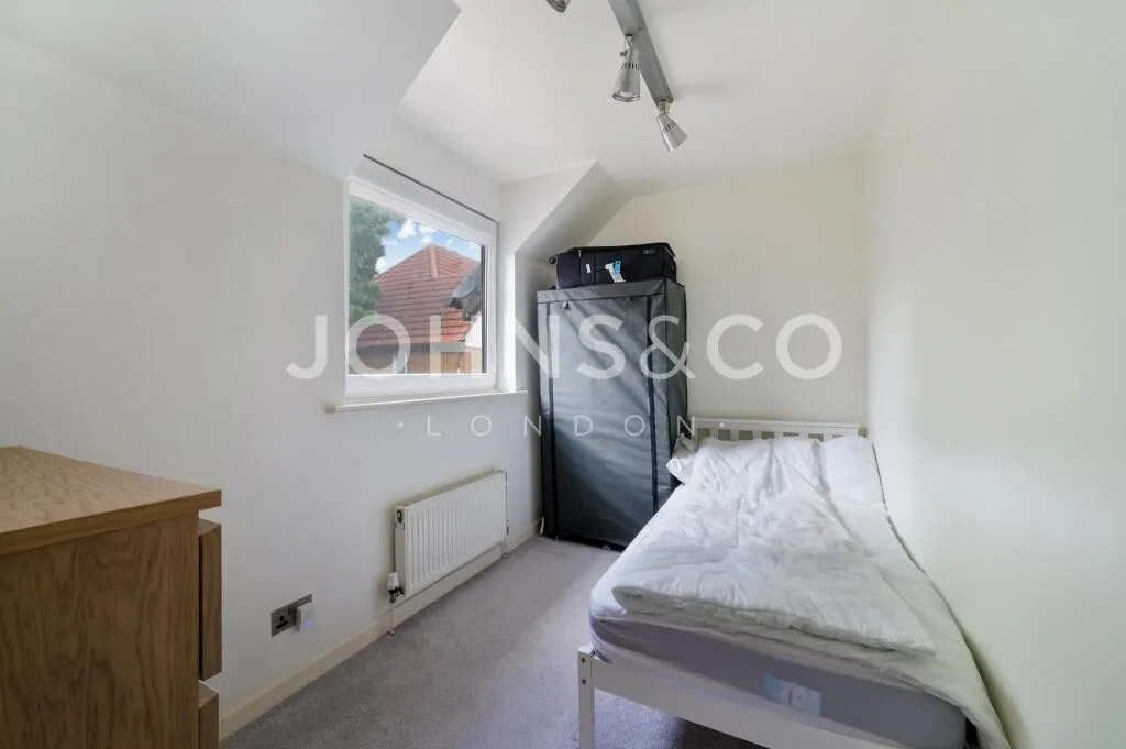 2 bedroom semi-detached house for rent