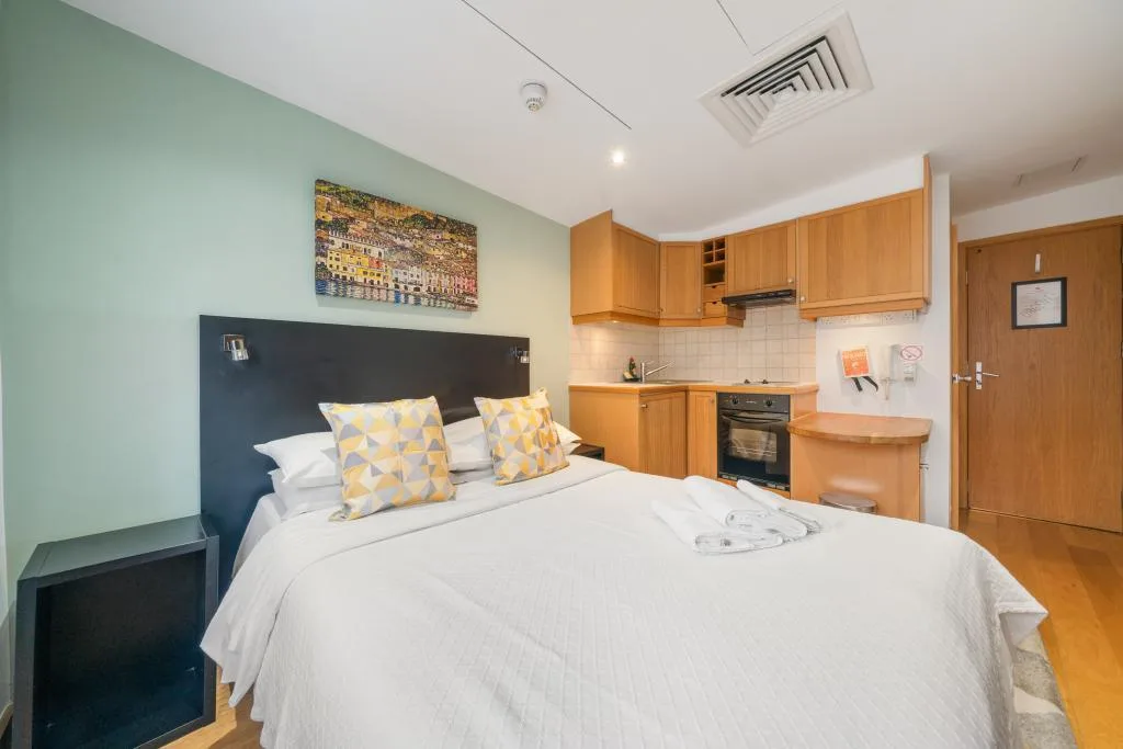 Studio flat for rent