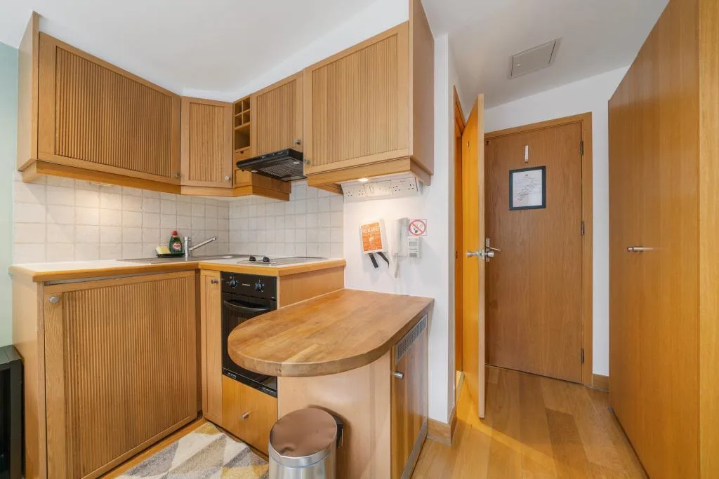 Studio flat for rent