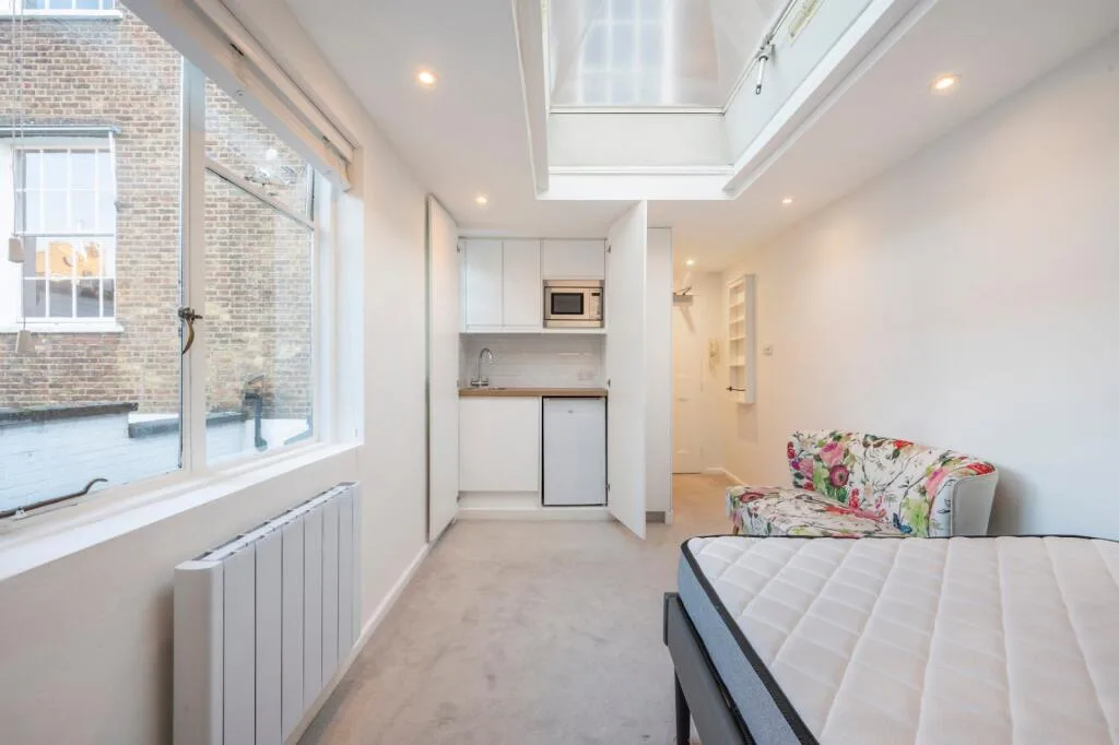 Studio flat for rent